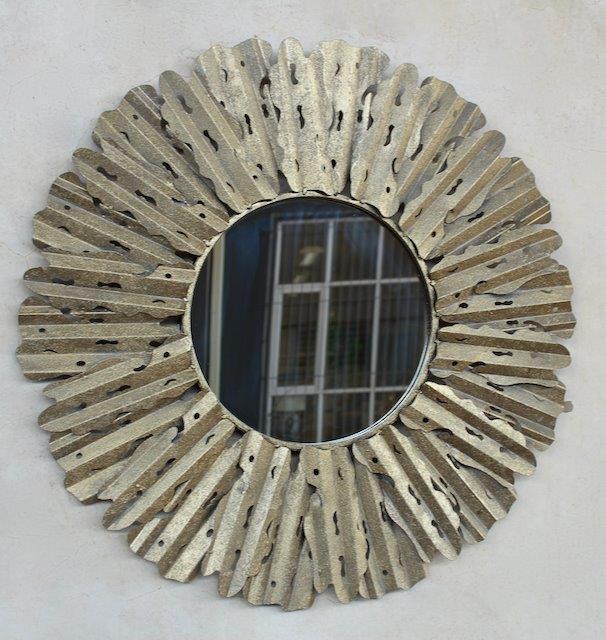 Round Metal Shard Mirror